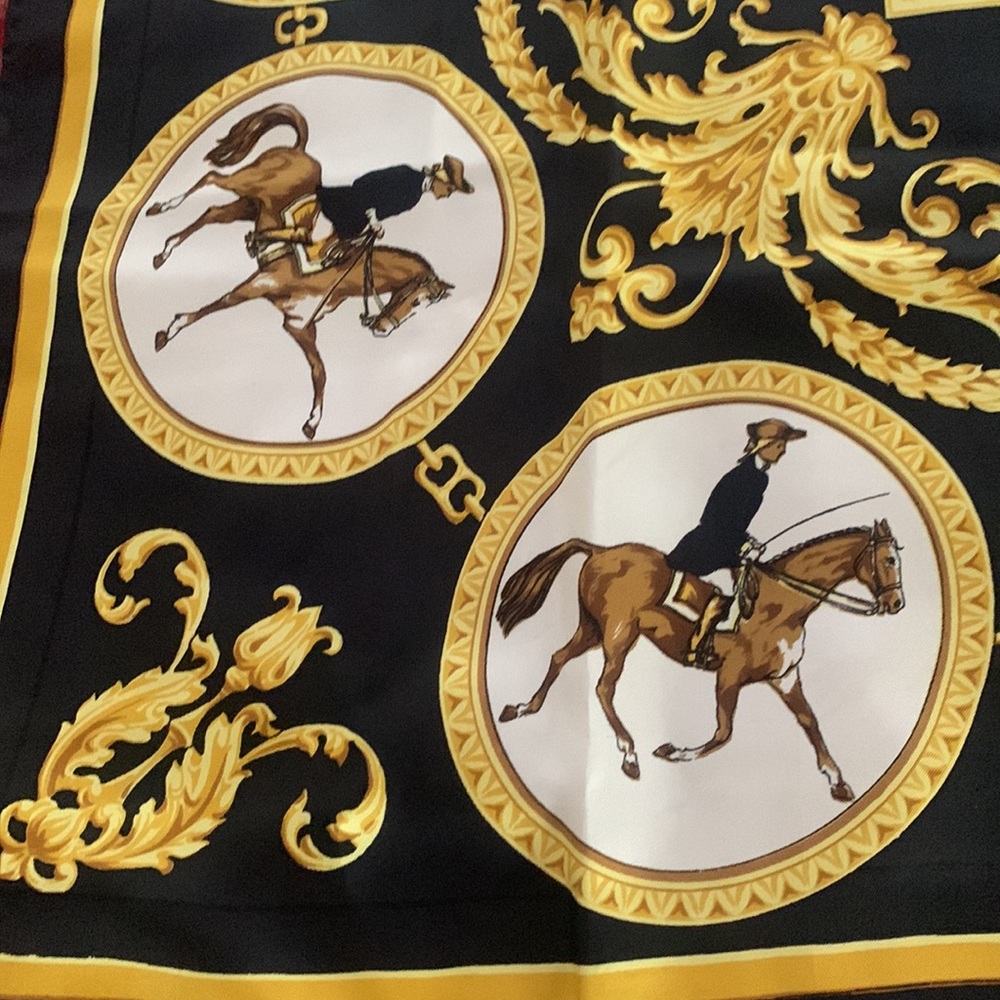 Vintage amazing design signed Erre silk equestrian square scarf rolled edges 29” - Picture 5 of 8